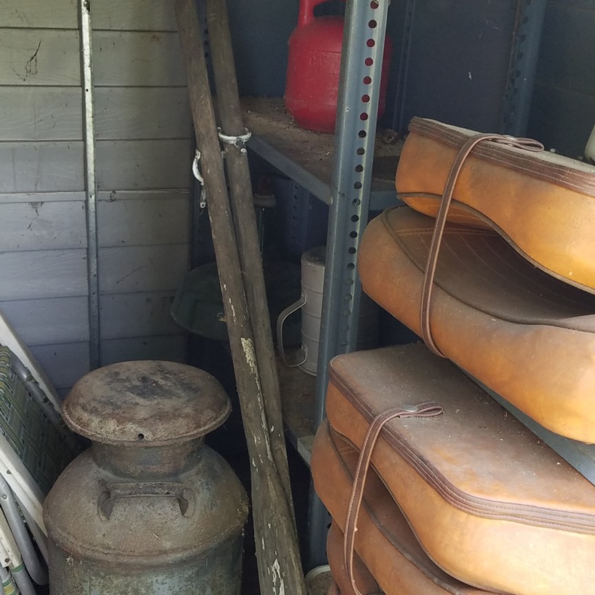 Auction Photo