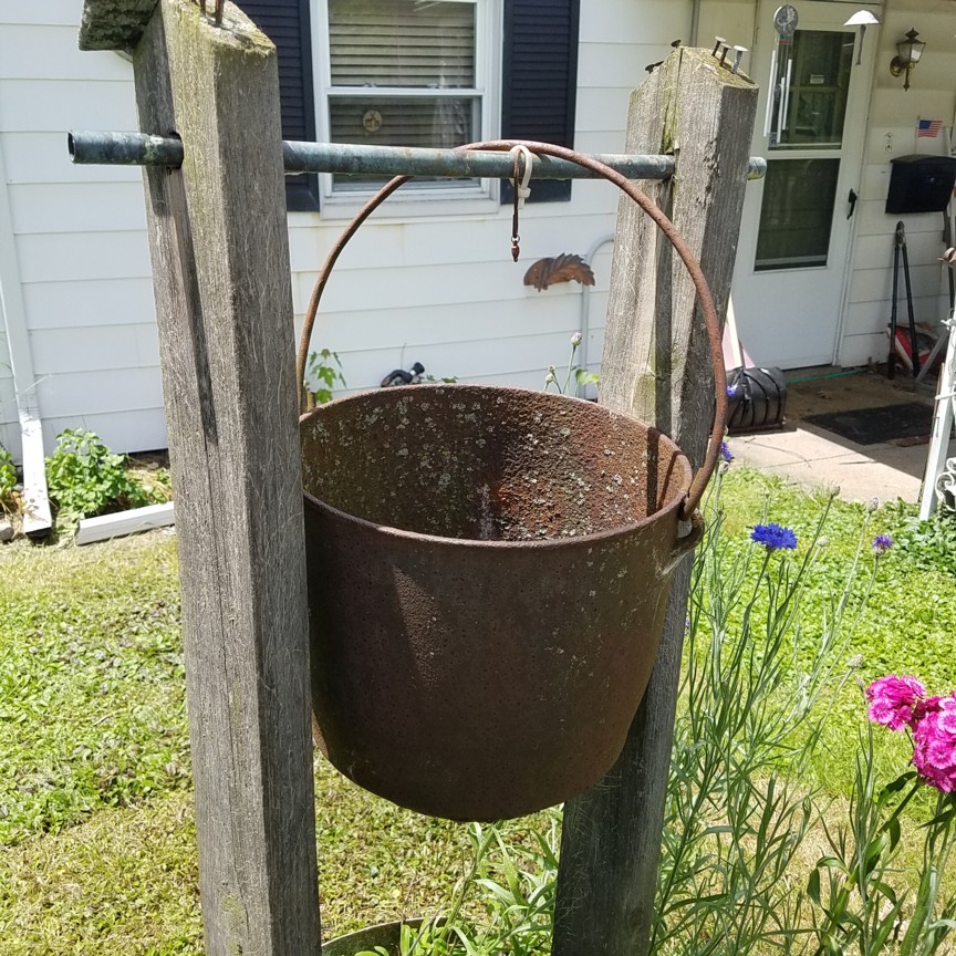 Auction Photo