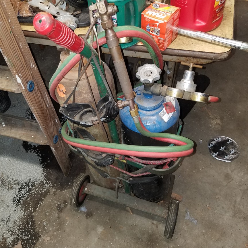 Auction Photo