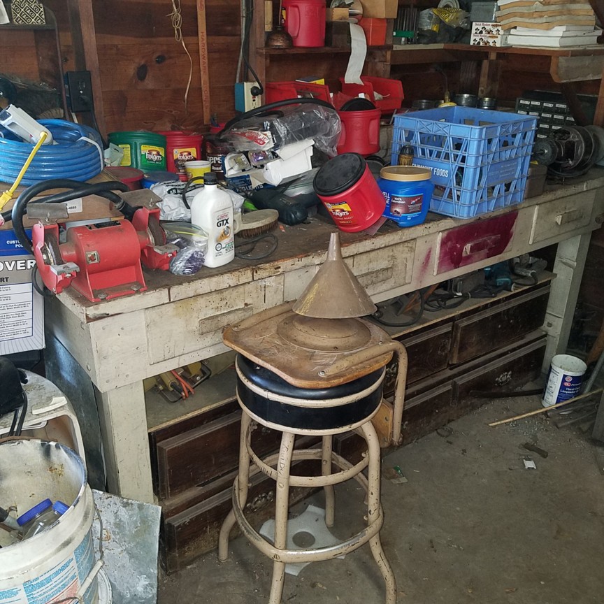 Auction Photo