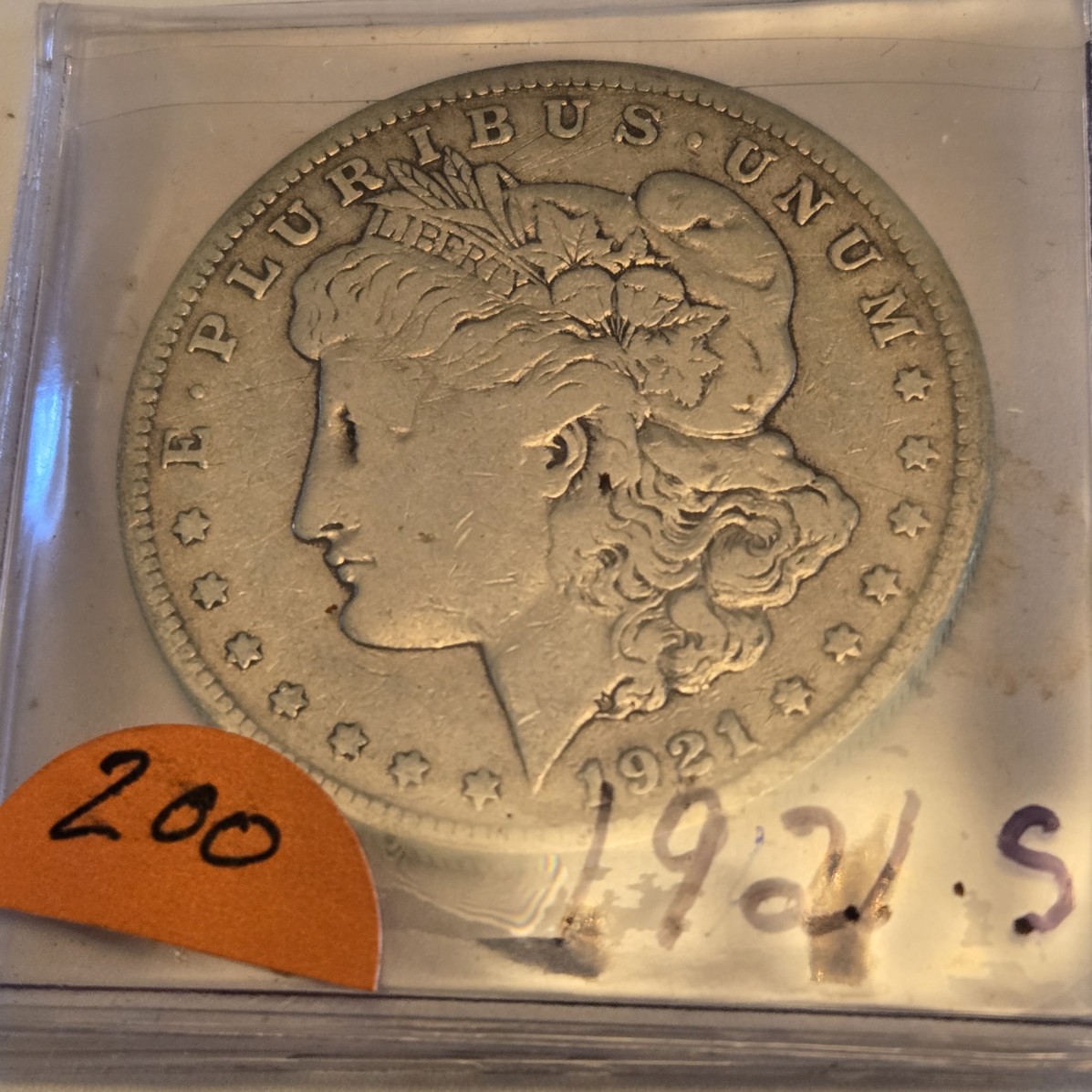 Auction Photo
