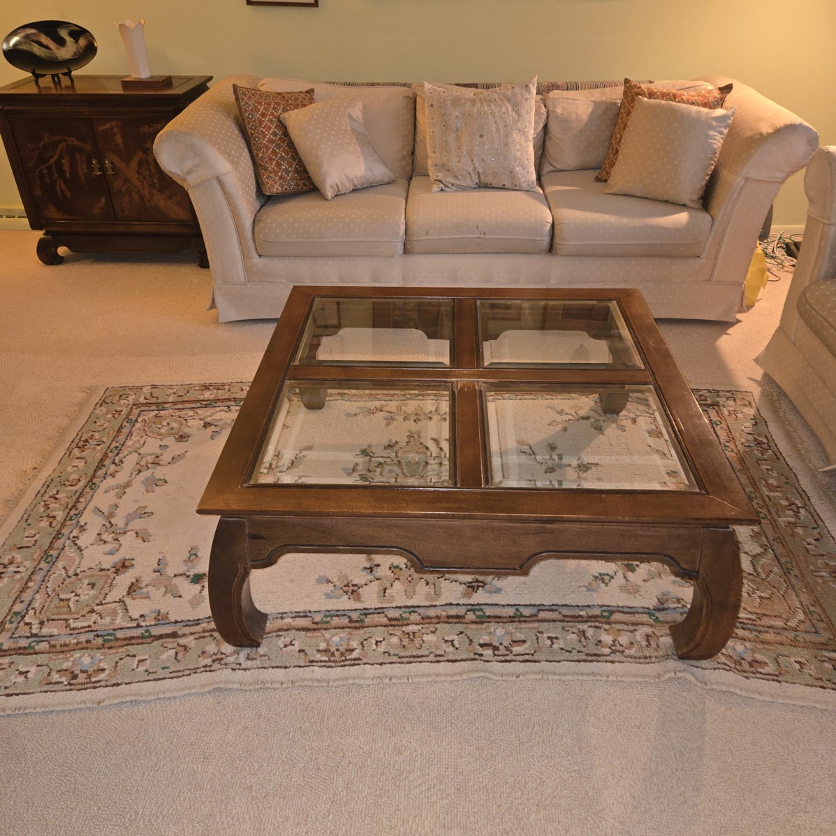 Auction Photo