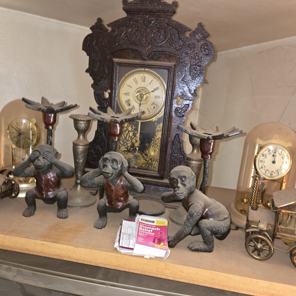 Auction Photo