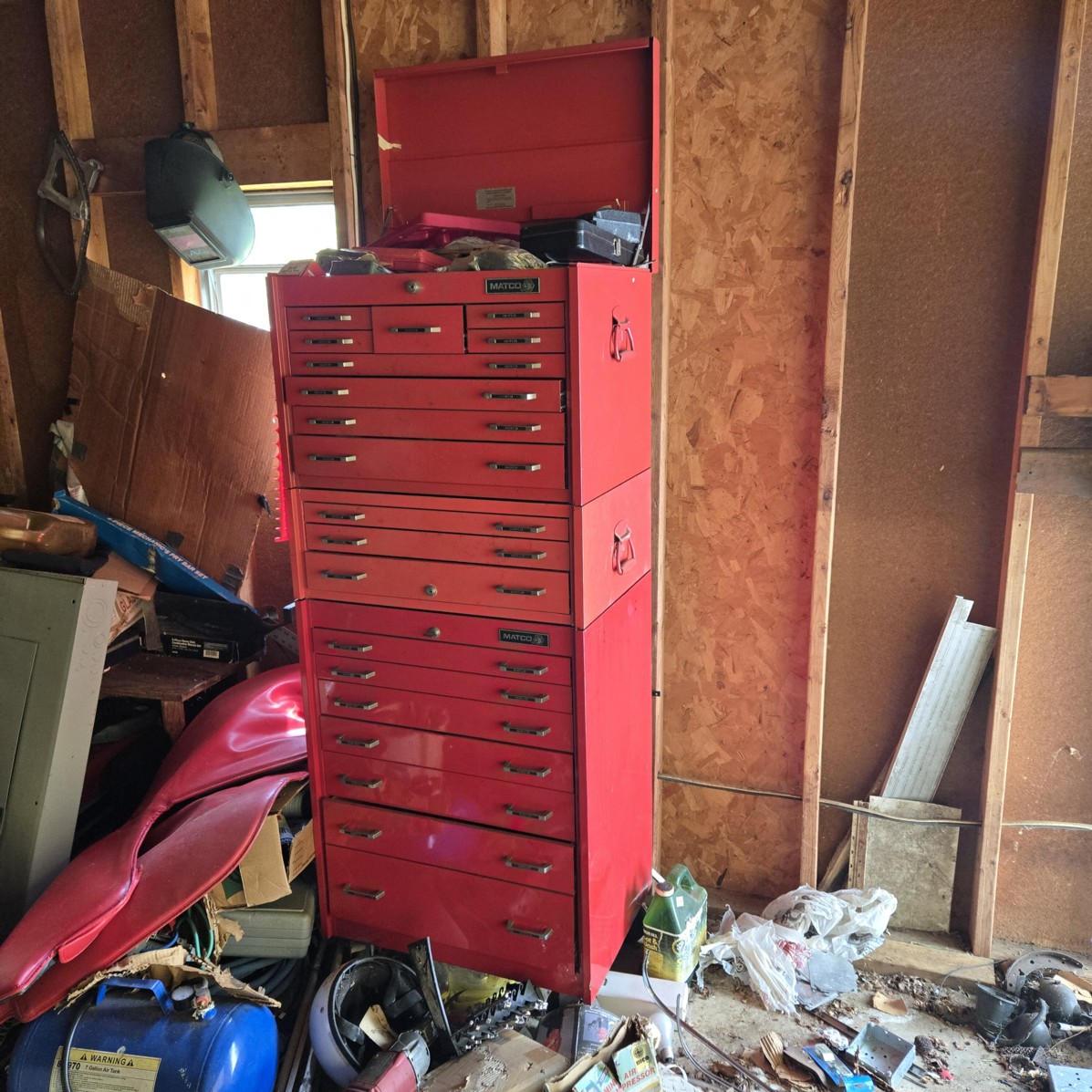 Auction Photo