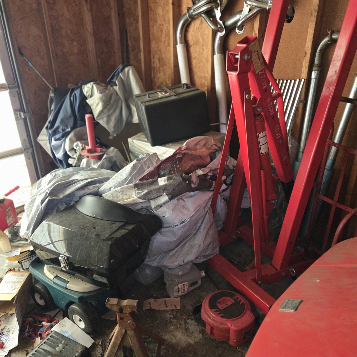Auction Photo