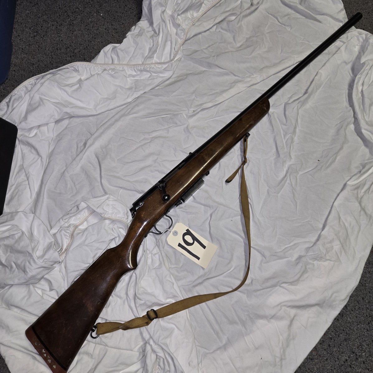Auction Photo