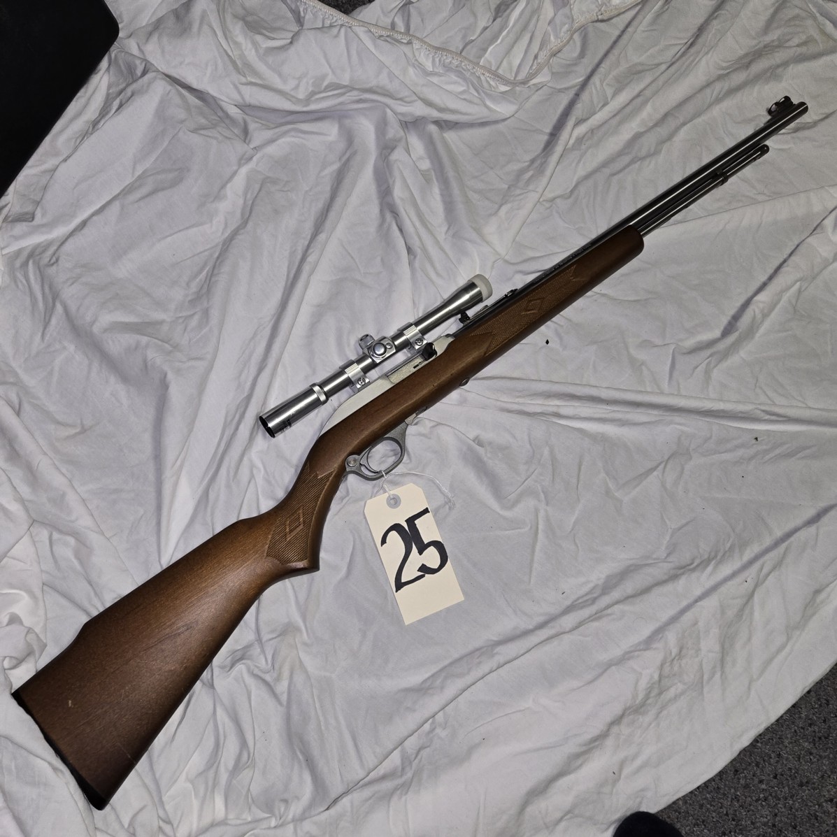 Auction Photo