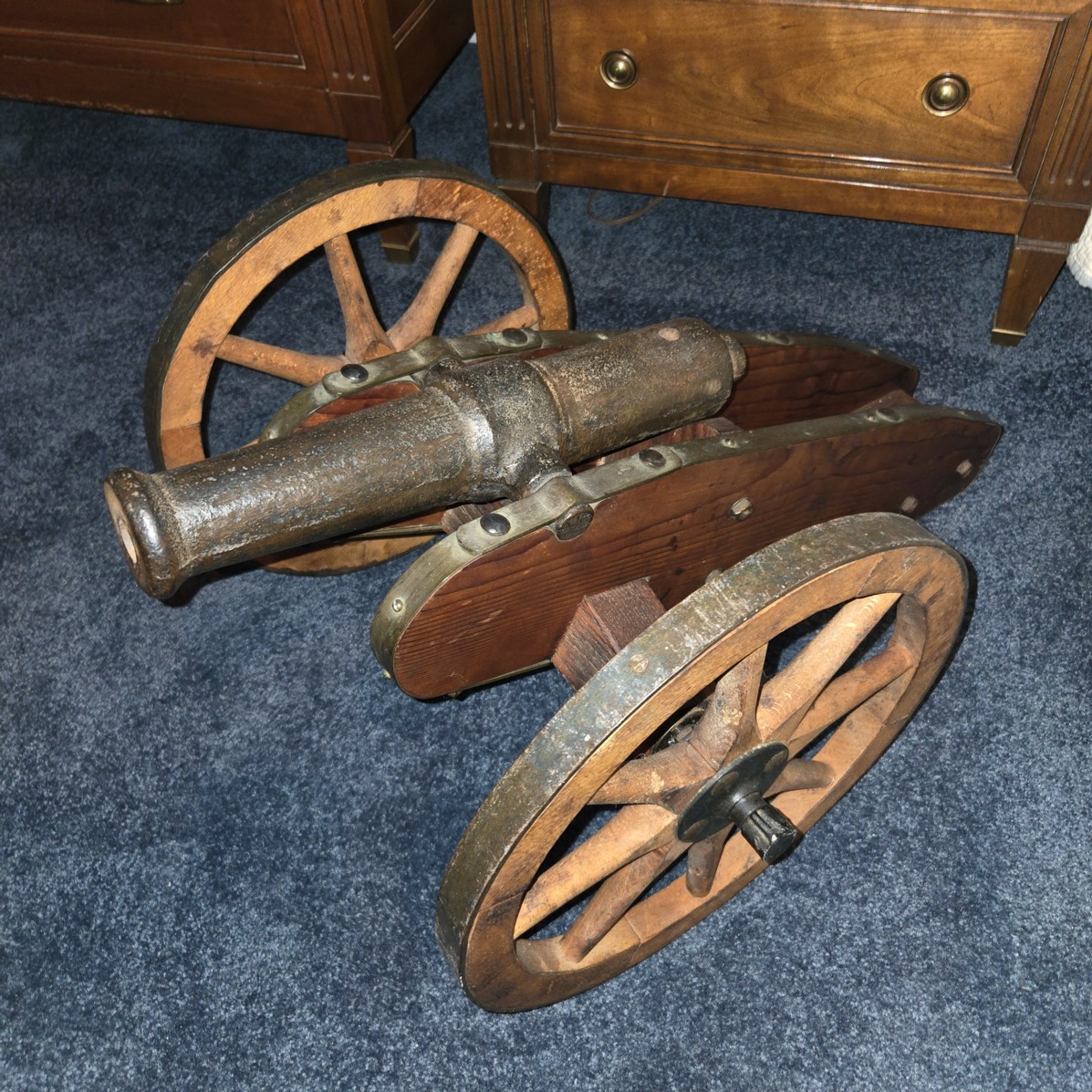 Auction Photo