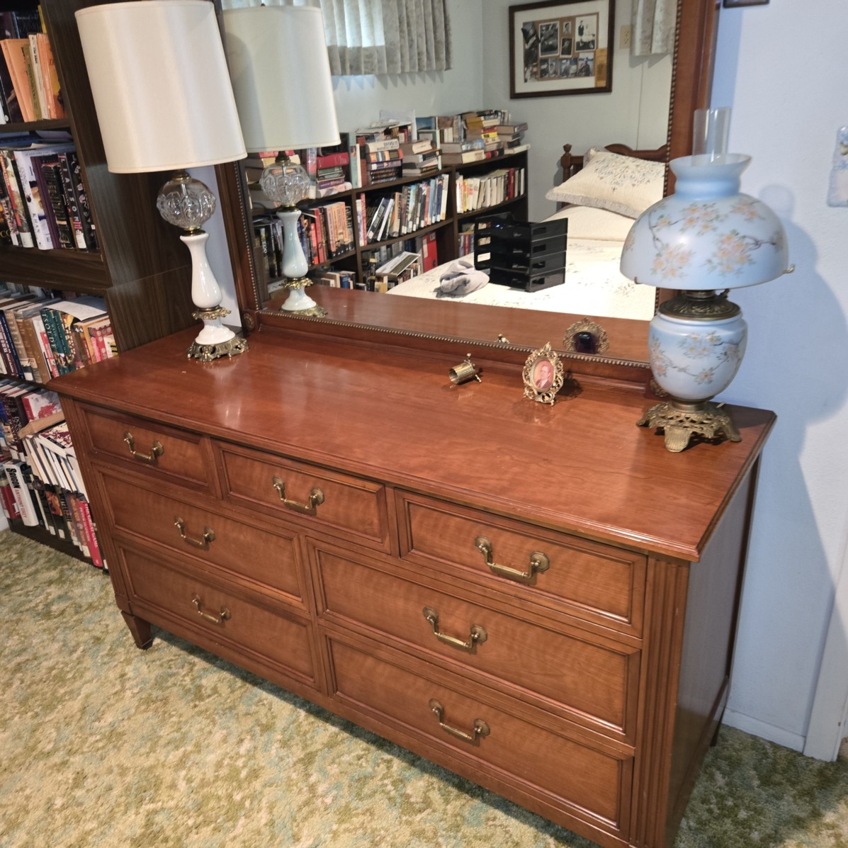 Auction Photo