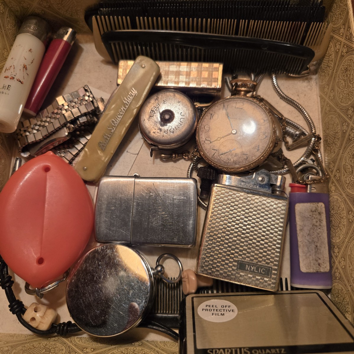 Auction Photo