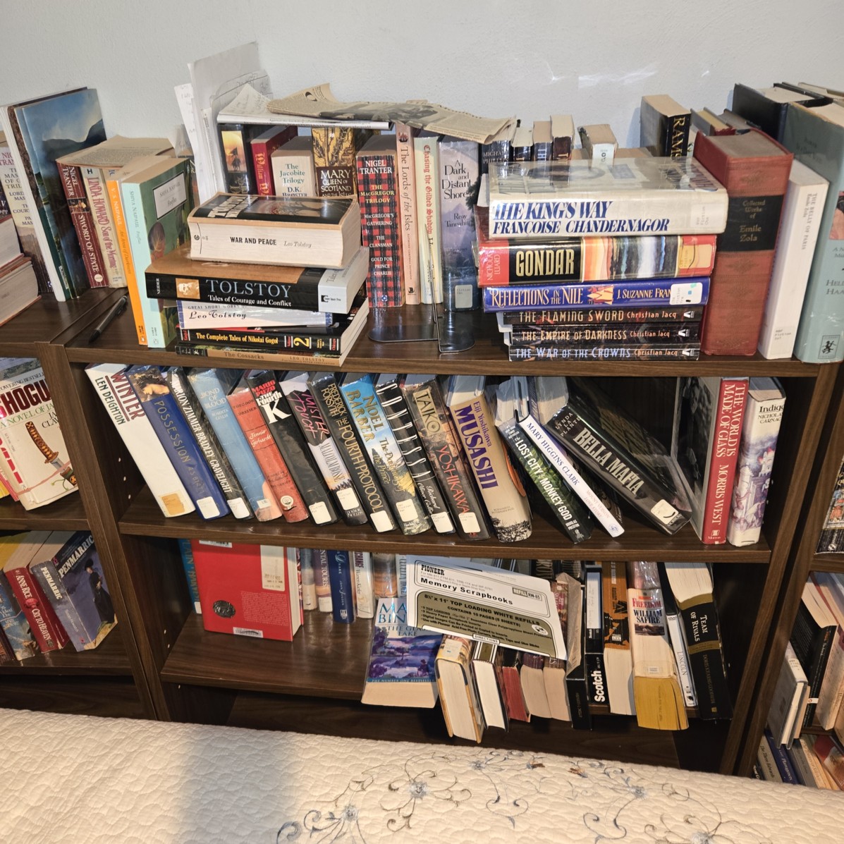 Auction Photo