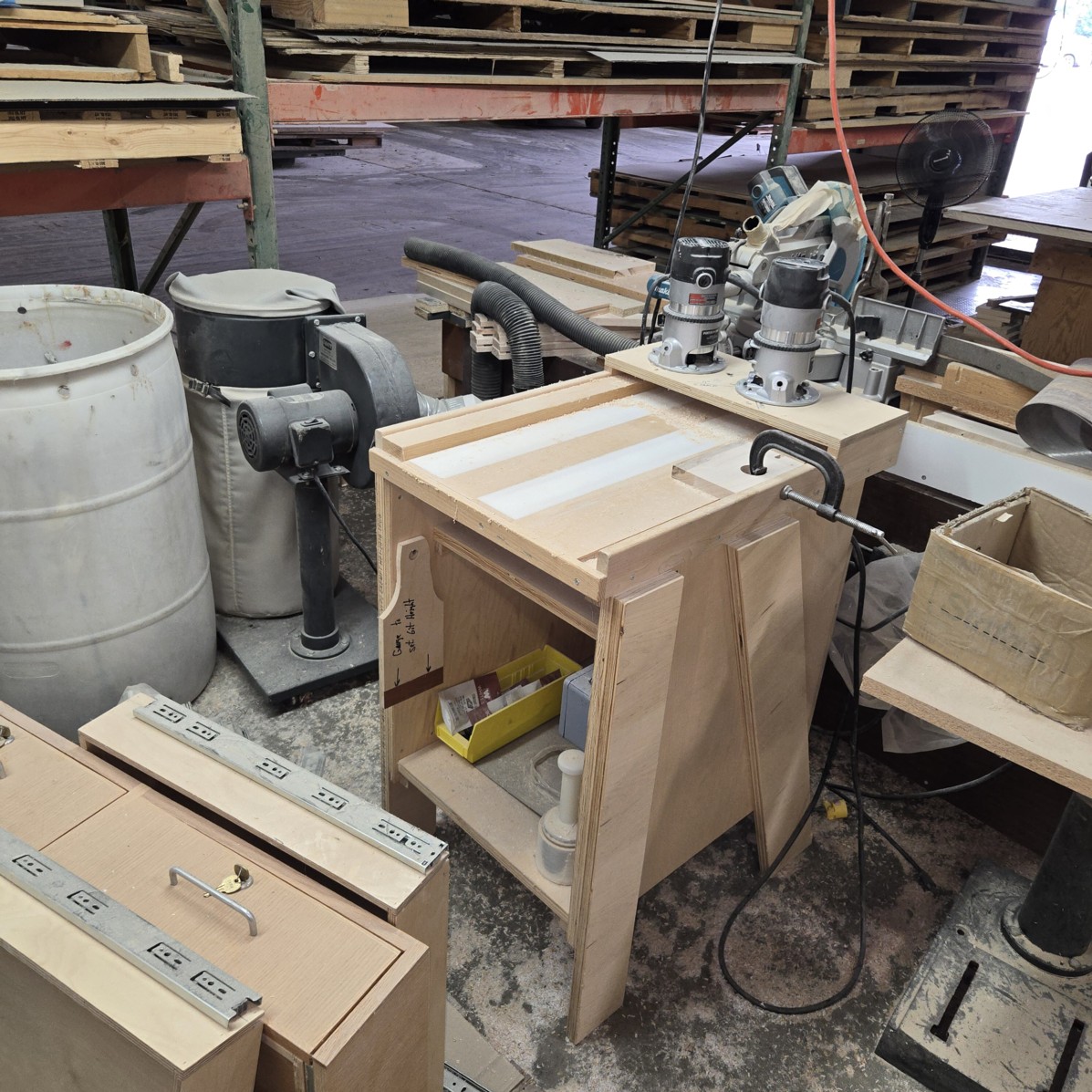 Auction Photo