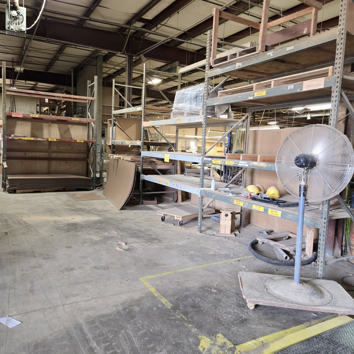 Auction Photo