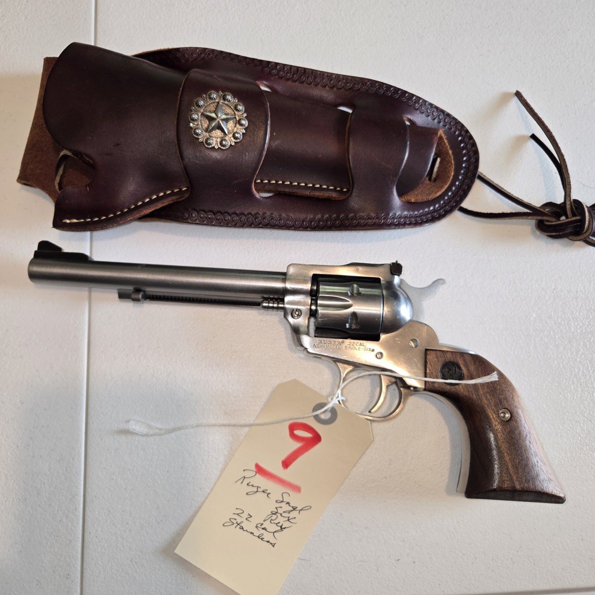 Auction Photo