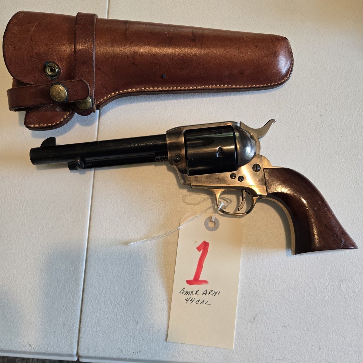 Auction Photo