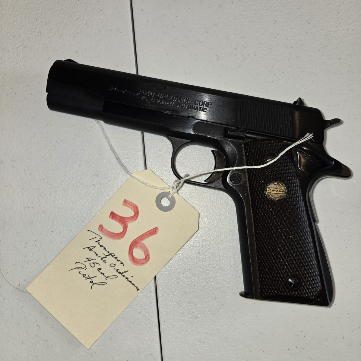 Auction Photo