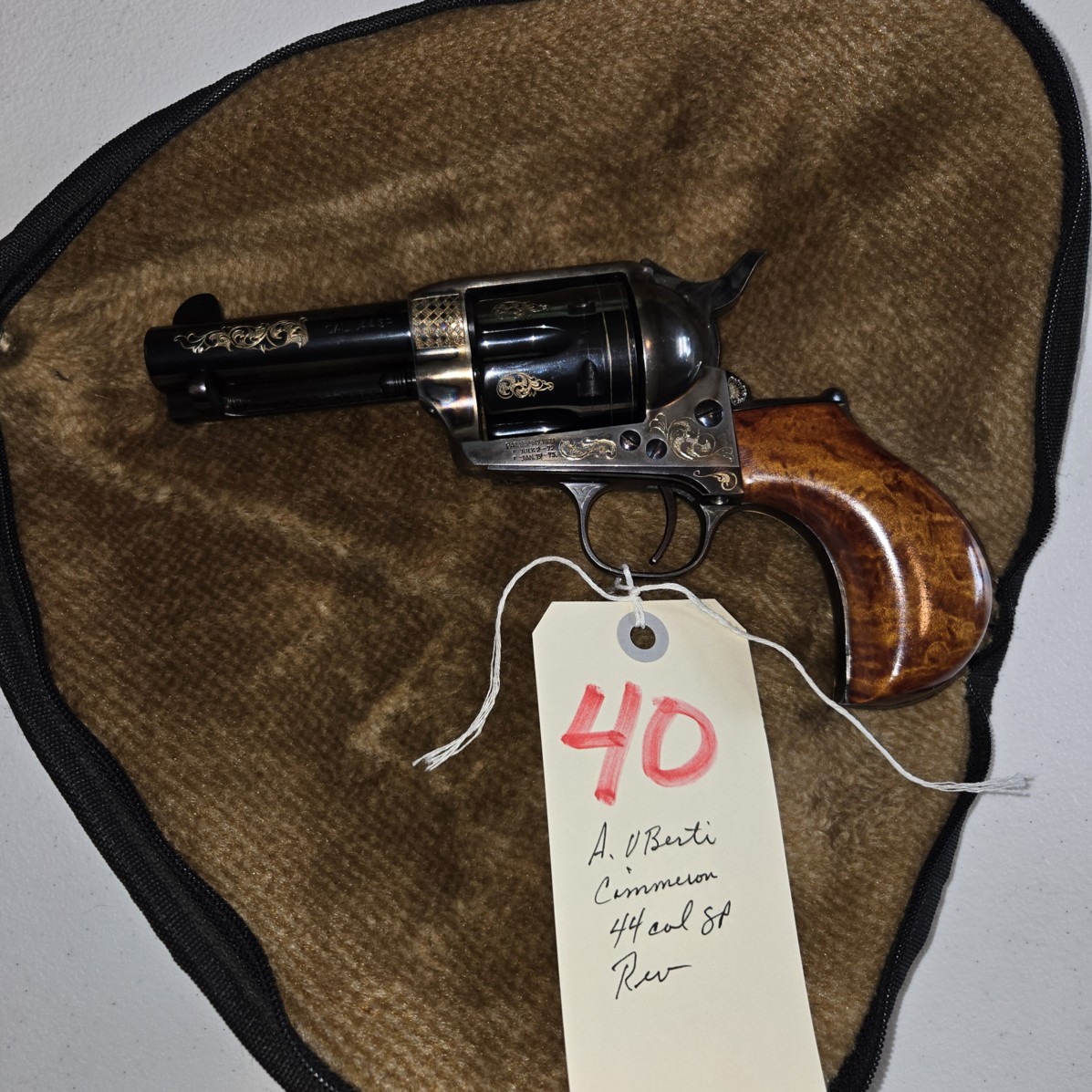 Auction Photo
