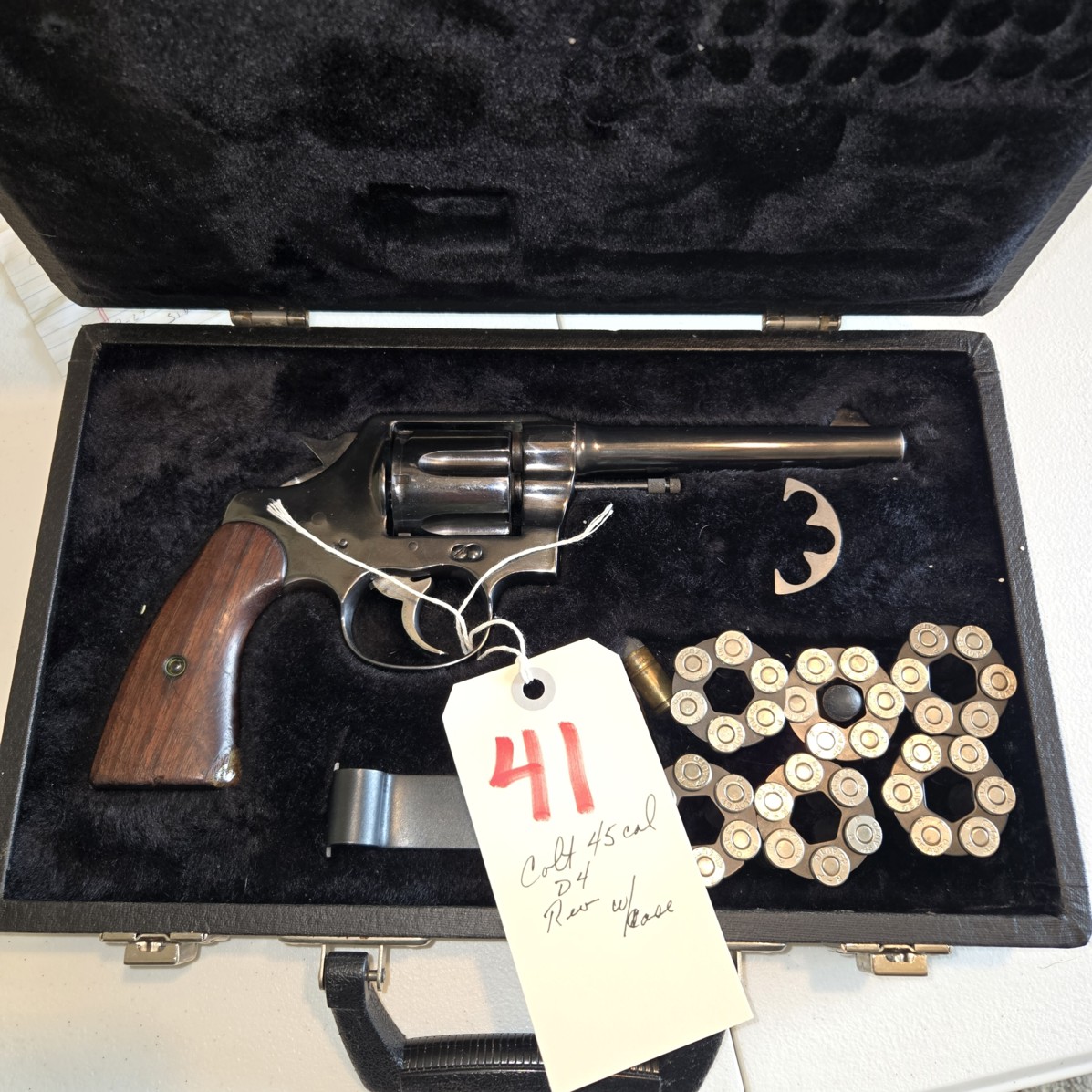 Auction Photo