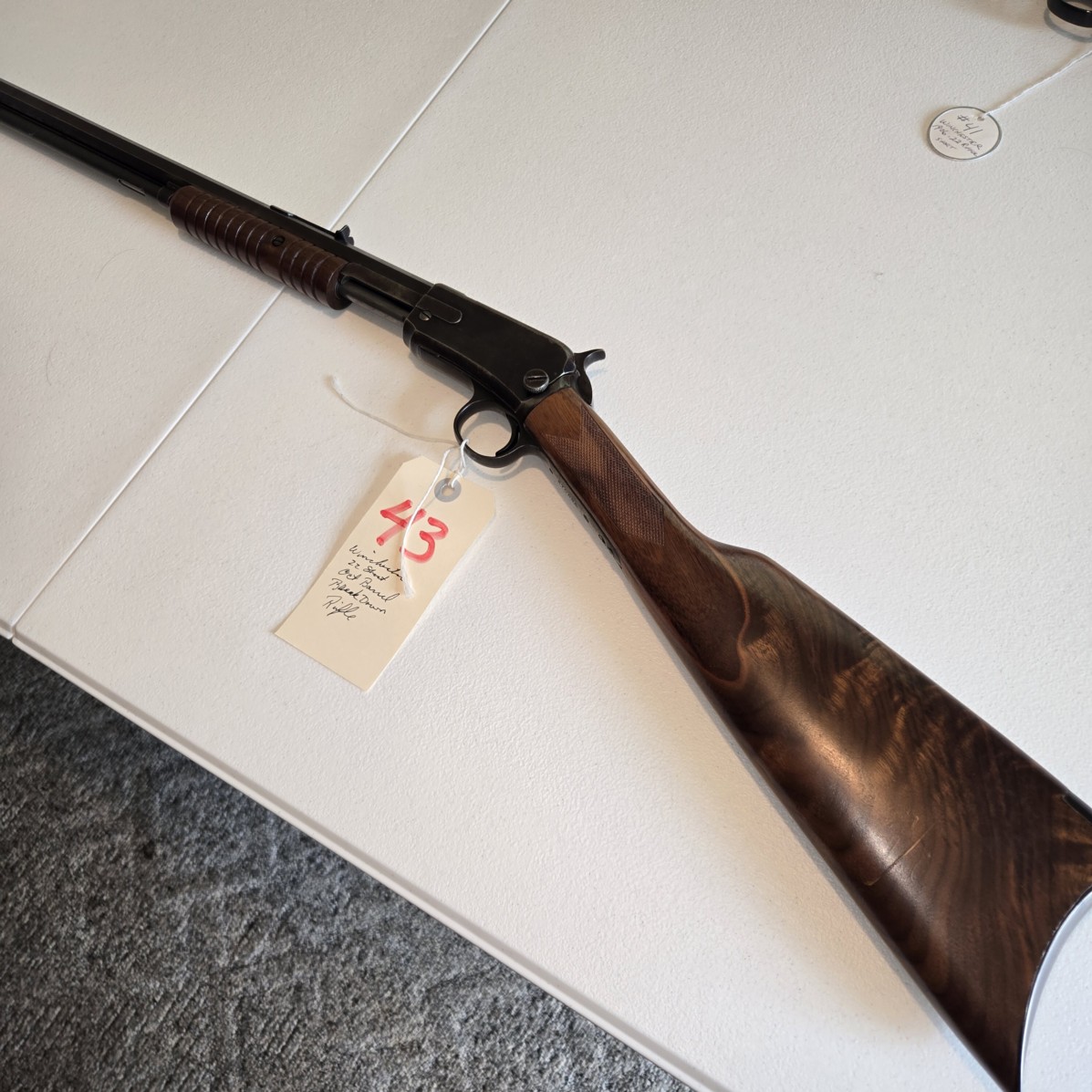 Auction Photo