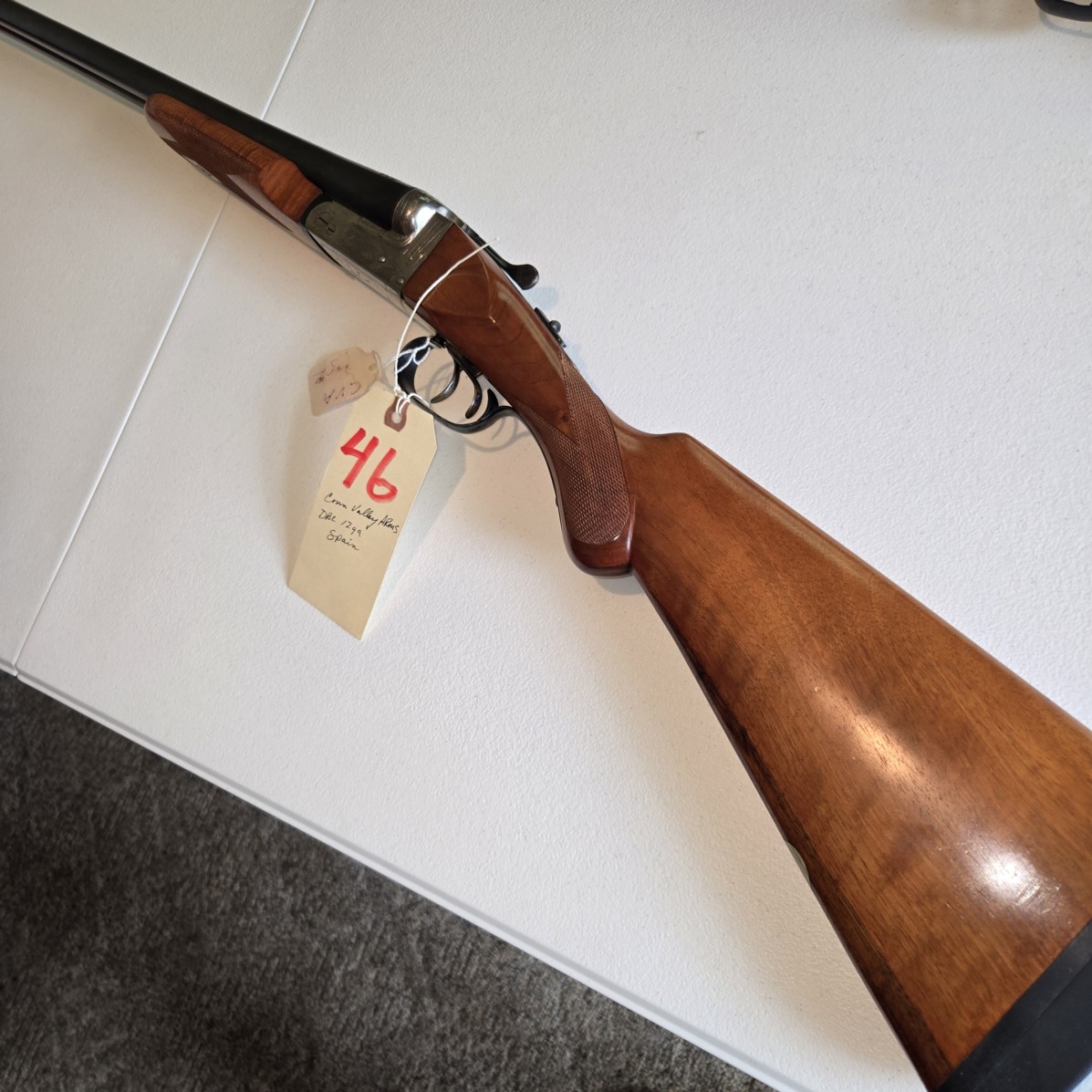 Auction Photo