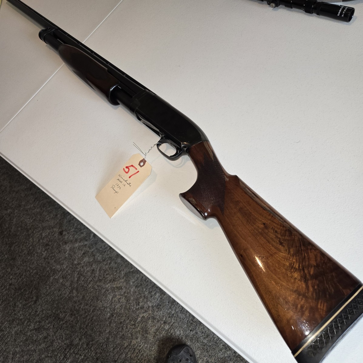 Auction Photo