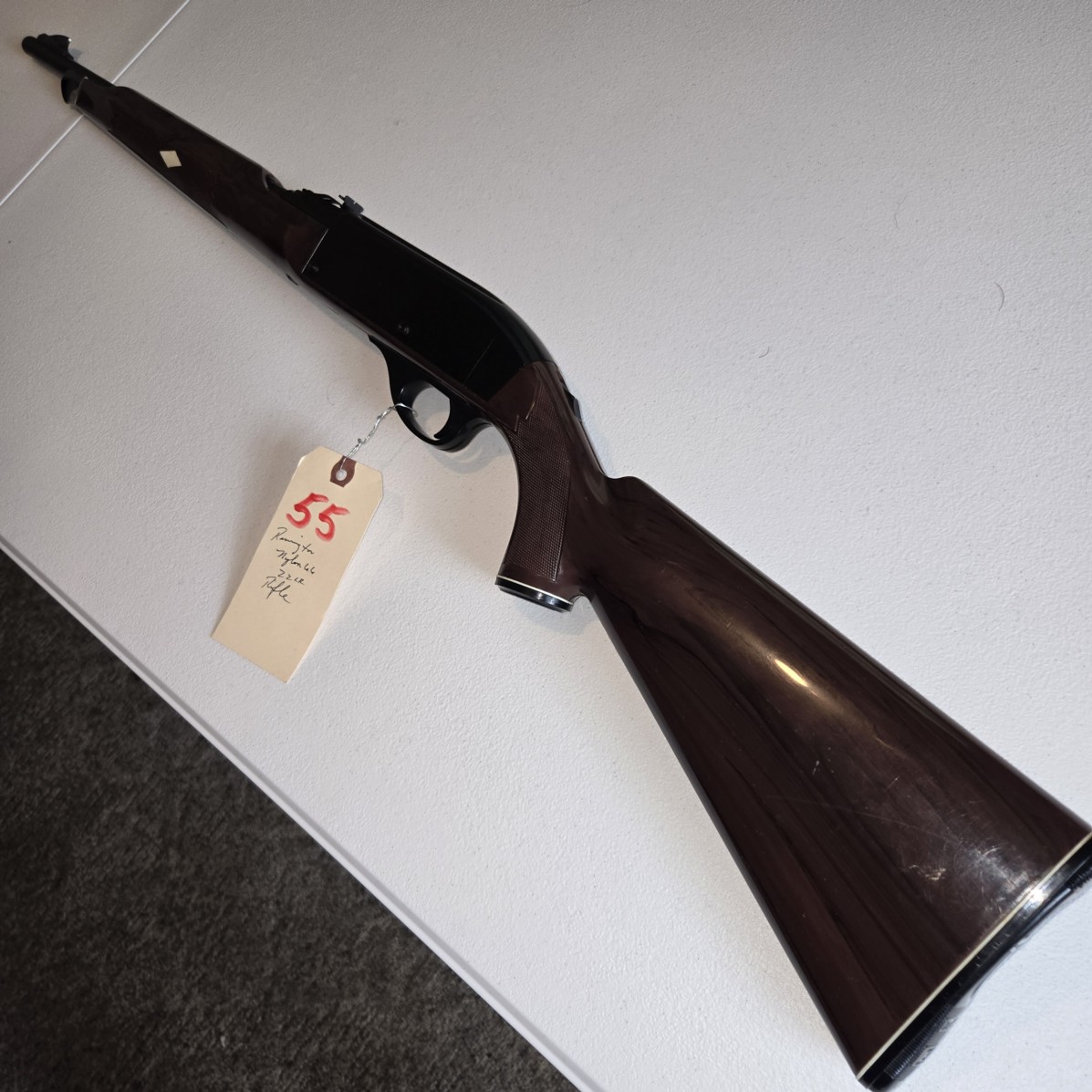 Auction Photo