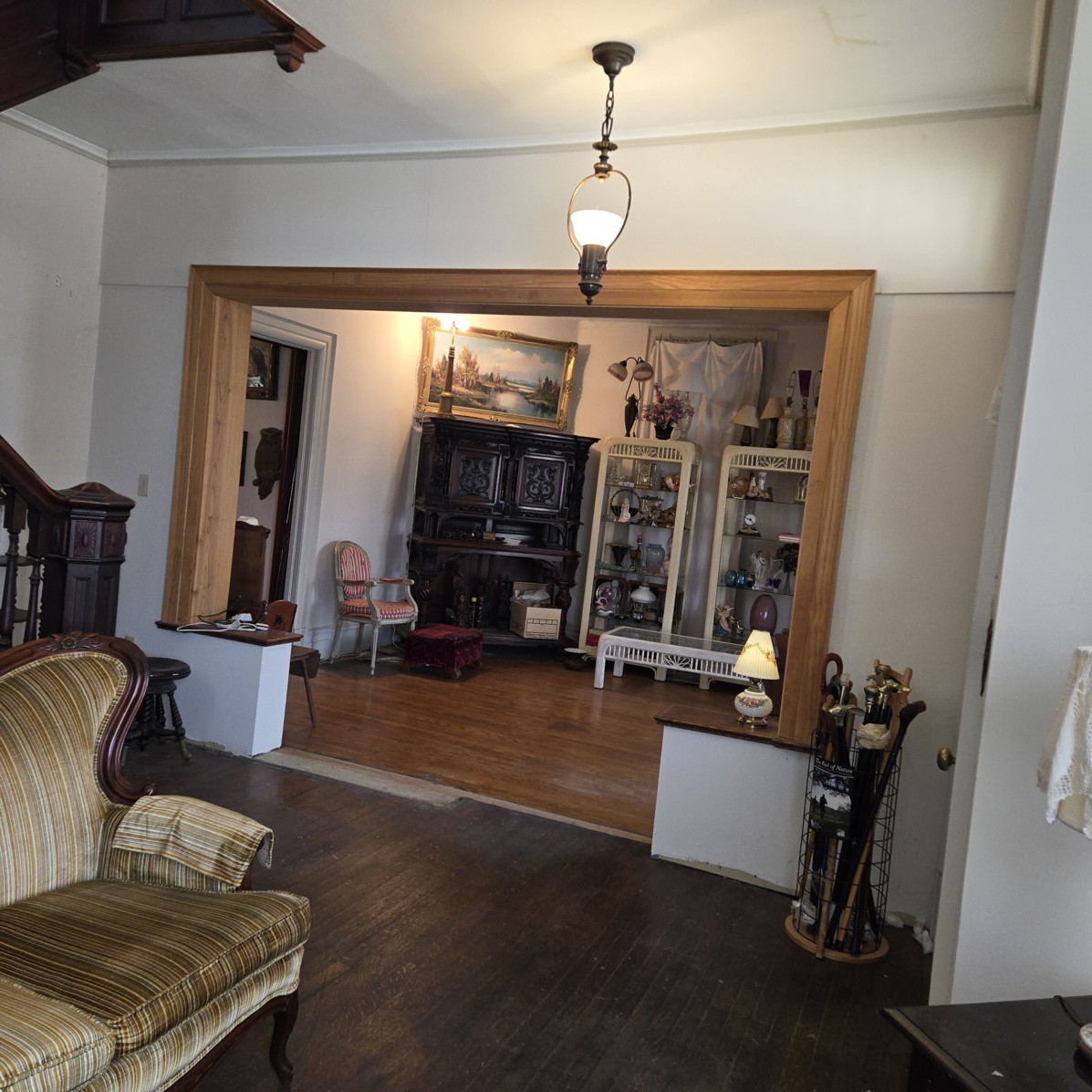 Auction Photo