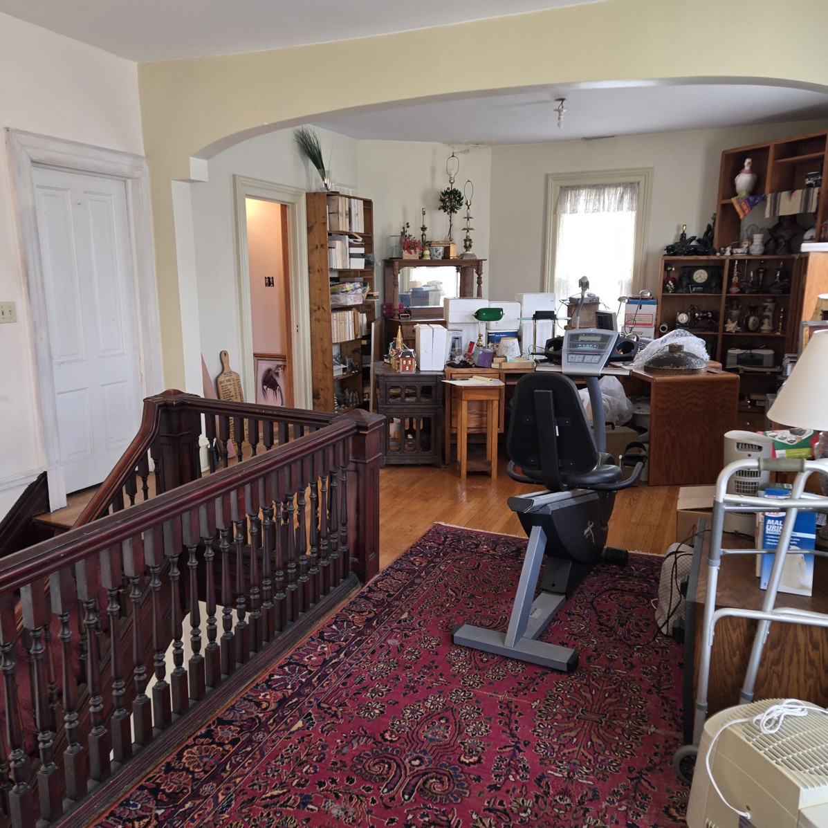 Auction Photo