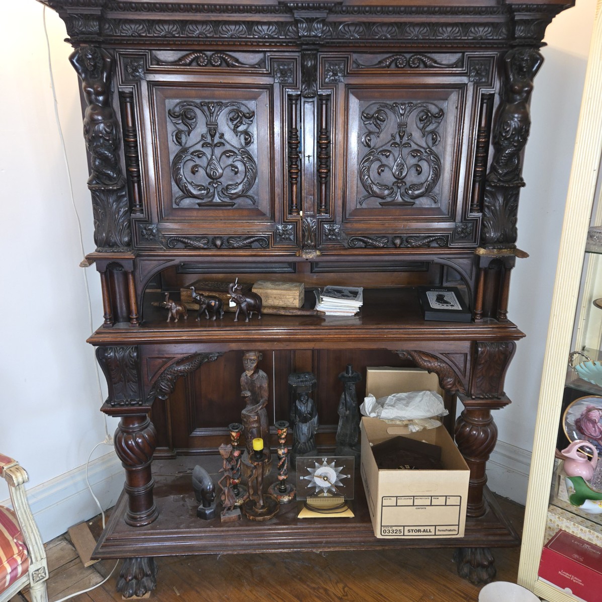 Auction Photo