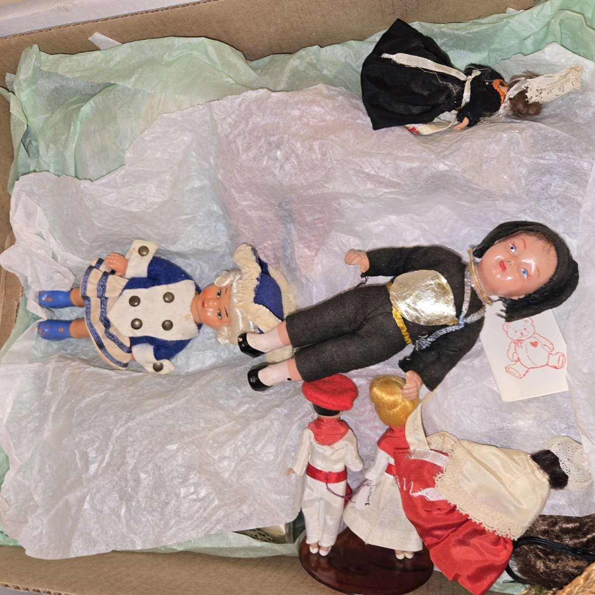 Auction Photo