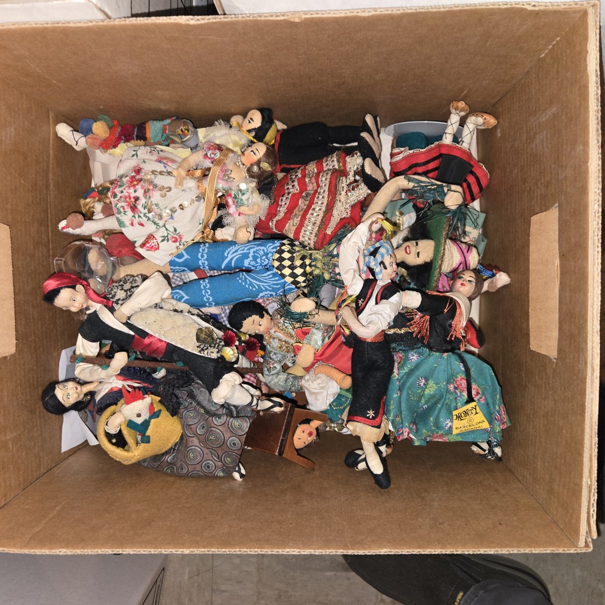 Auction Photo