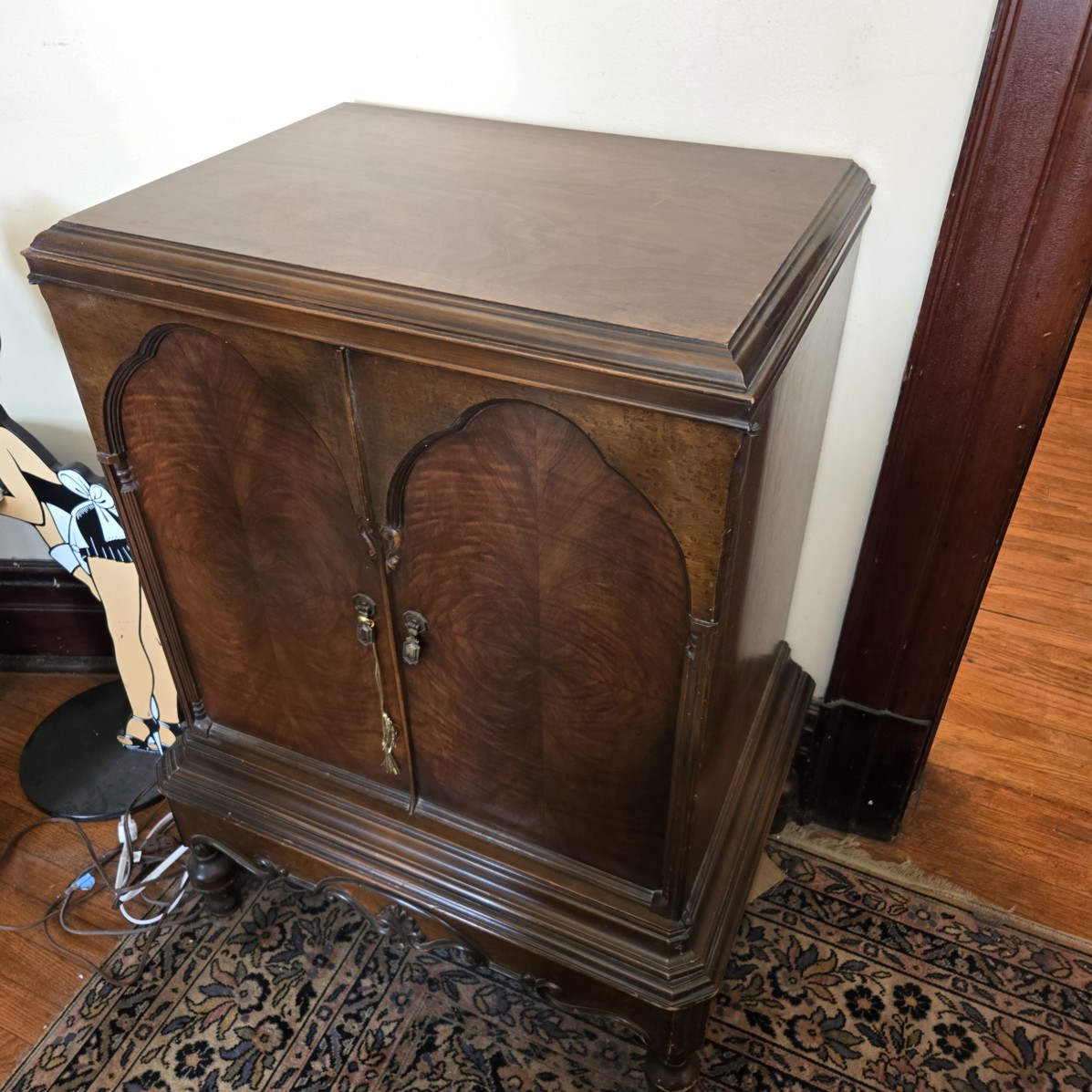 Auction Photo
