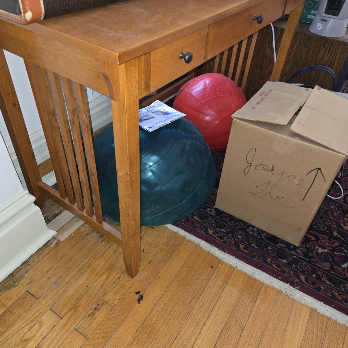 Auction Photo