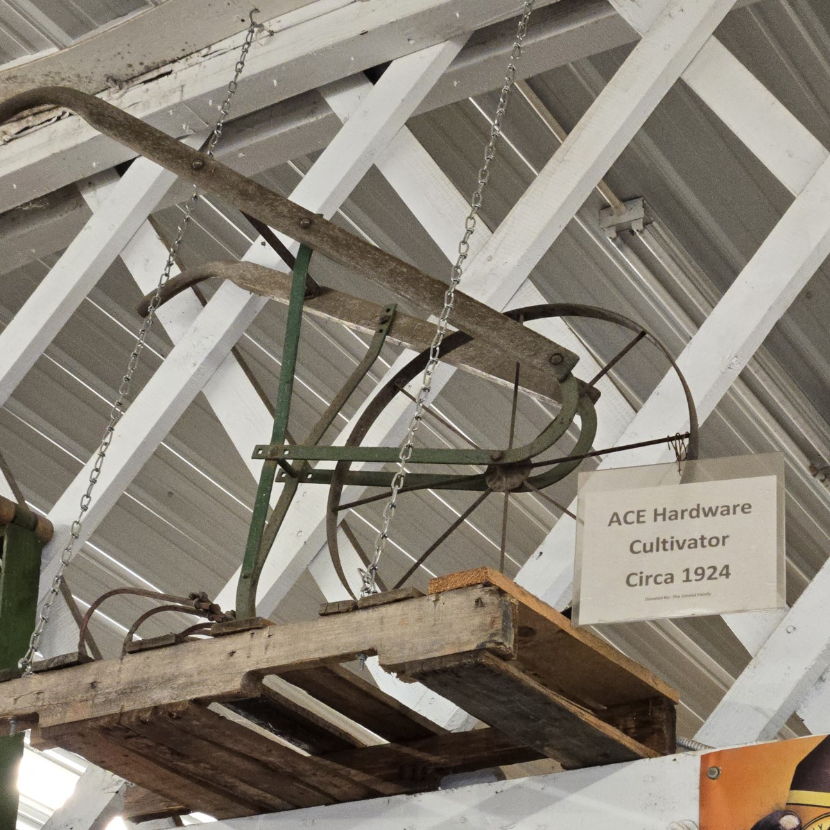 Auction Photo