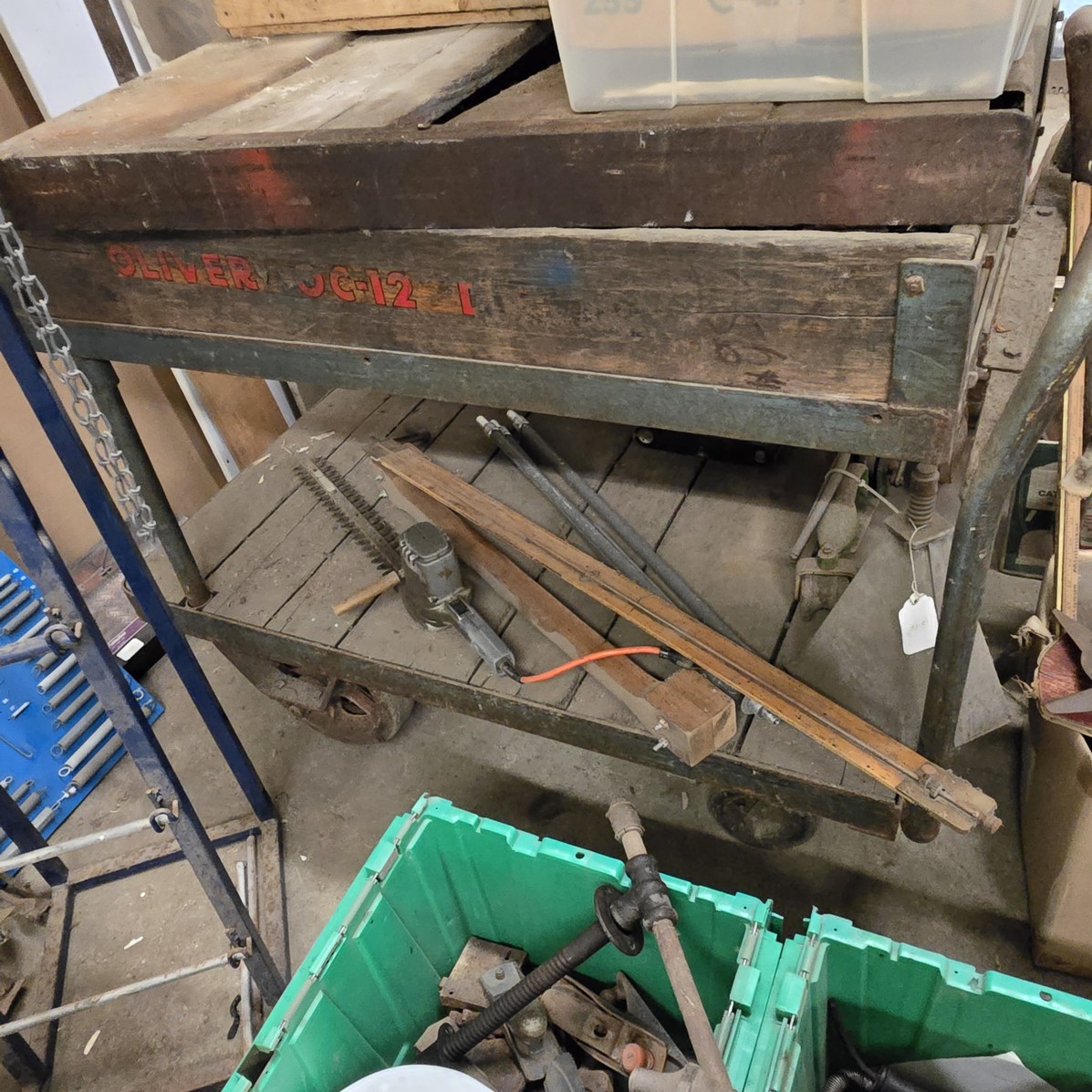 Auction Photo