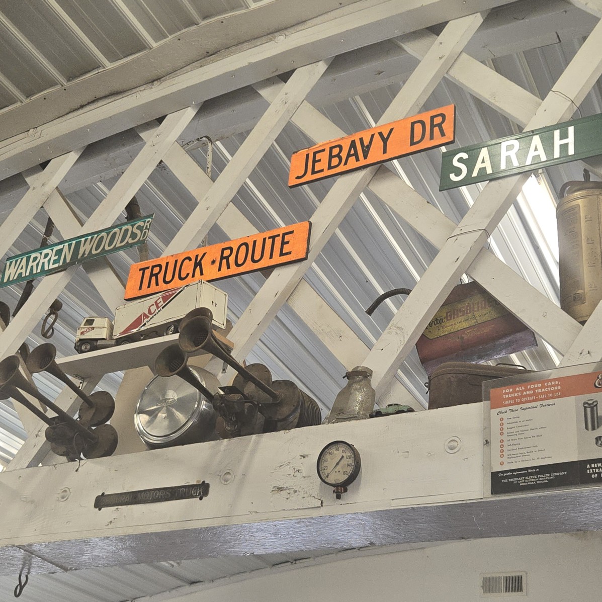 Auction Photo
