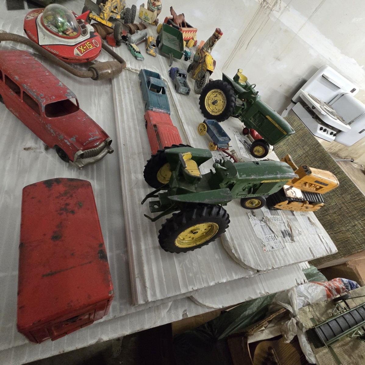 Auction Photo